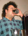 128-2895_IMG.jpg (66331 bytes)